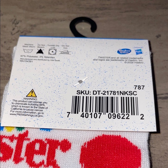 🎄 Hasbro Twister Crew Socks - Picture 5 of 5